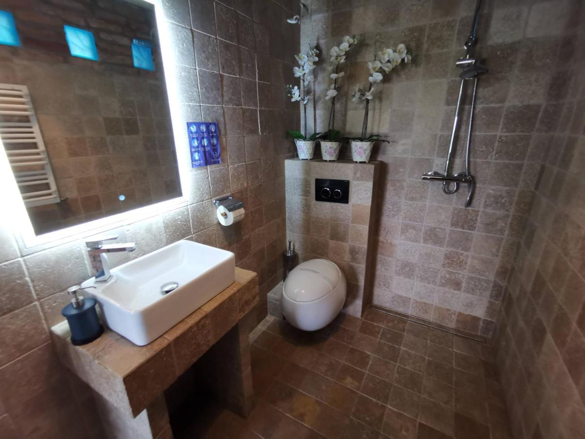 House Of Freedom With Sea View Sauna And Jacuzzi Oslonino Exterior foto